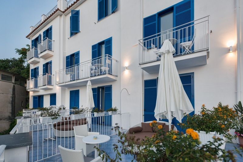 Boutique Hotel Helios (Adults Only) Sorrento Exterior foto