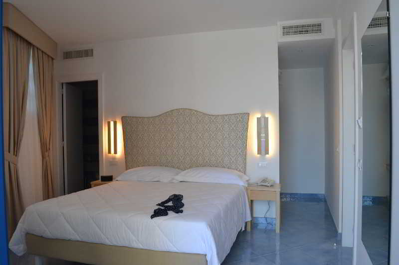 Boutique Hotel Helios (Adults Only) Sorrento Exterior foto