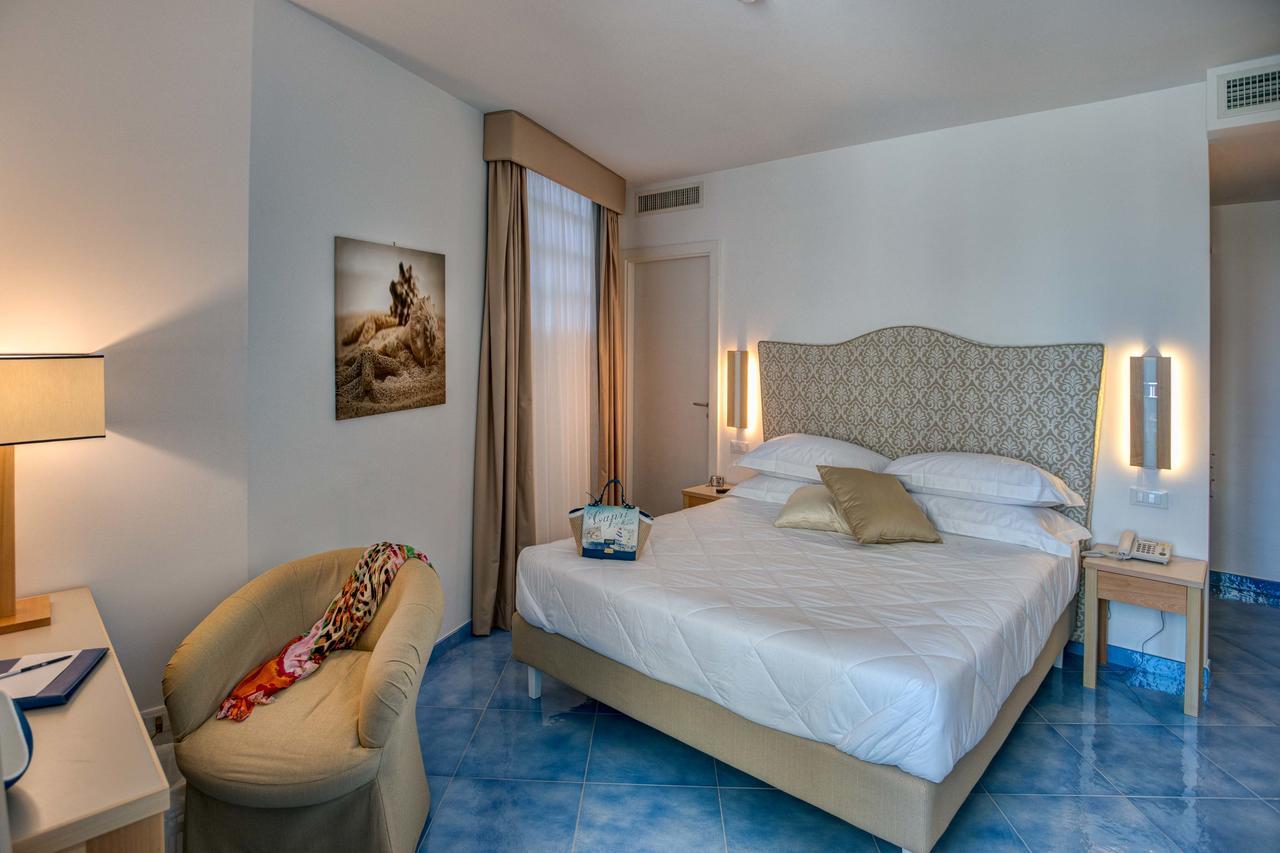 Boutique Hotel Helios (Adults Only) Sorrento Exterior foto