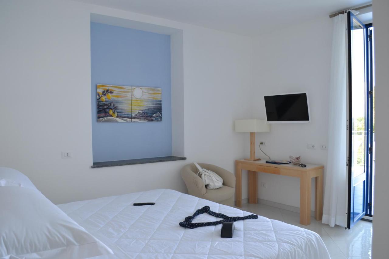 Boutique Hotel Helios (Adults Only) Sorrento Exterior foto