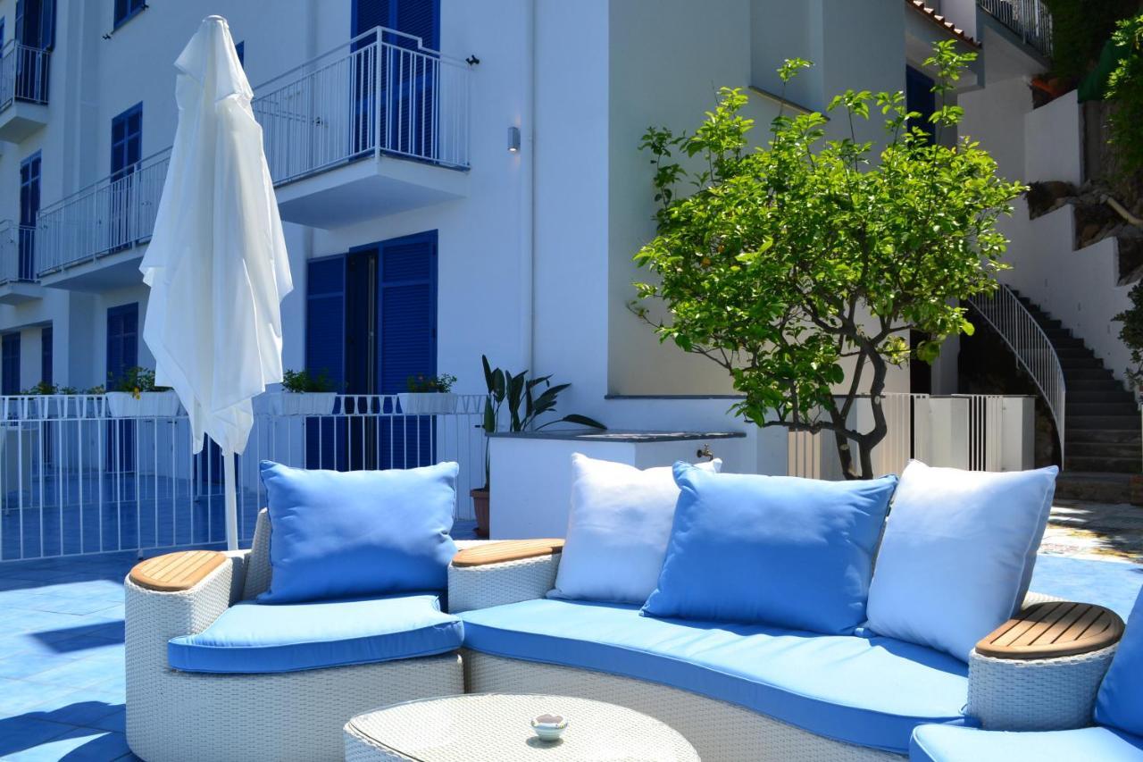 Boutique Hotel Helios (Adults Only) Sorrento Exterior foto