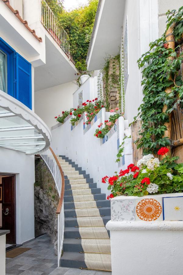 Boutique Hotel Helios (Adults Only) Sorrento Exterior foto