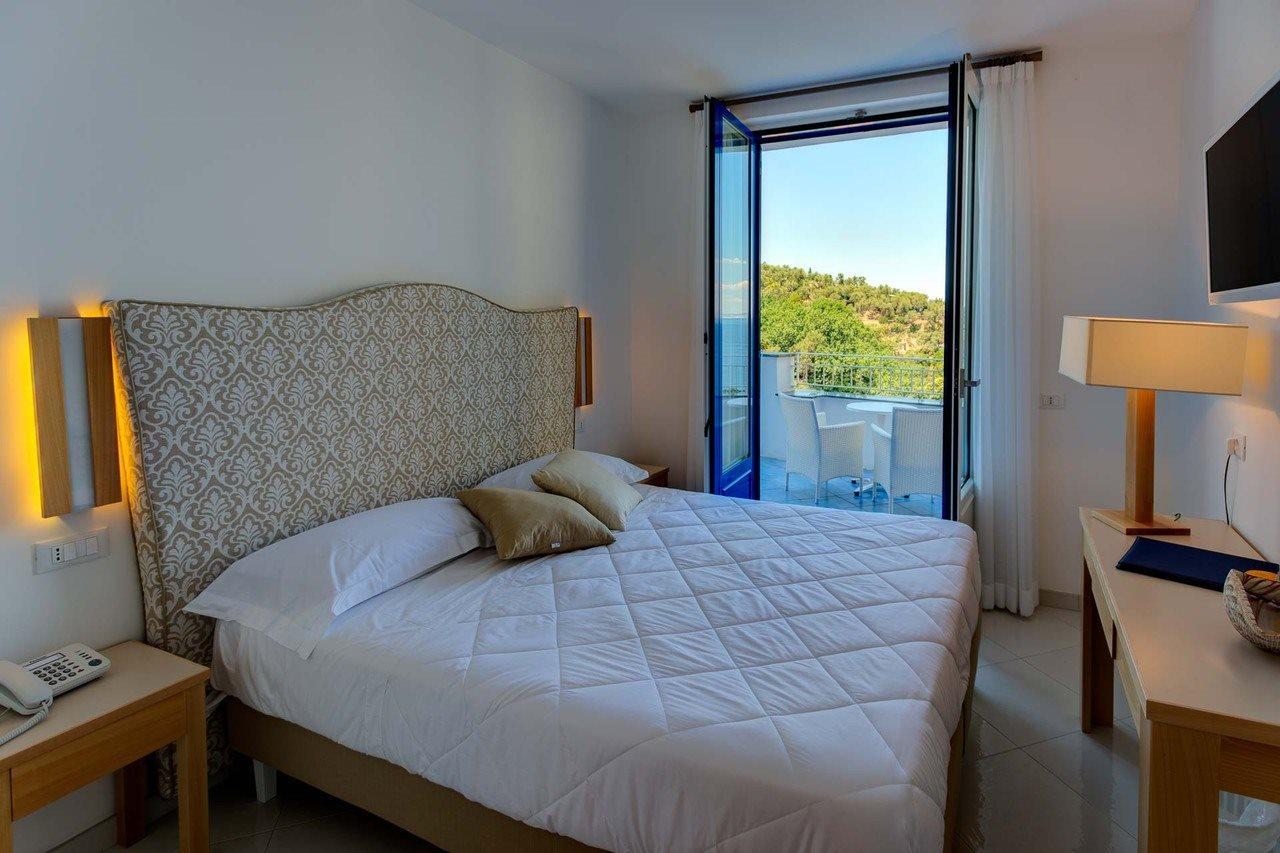 Boutique Hotel Helios (Adults Only) Sorrento Exterior foto