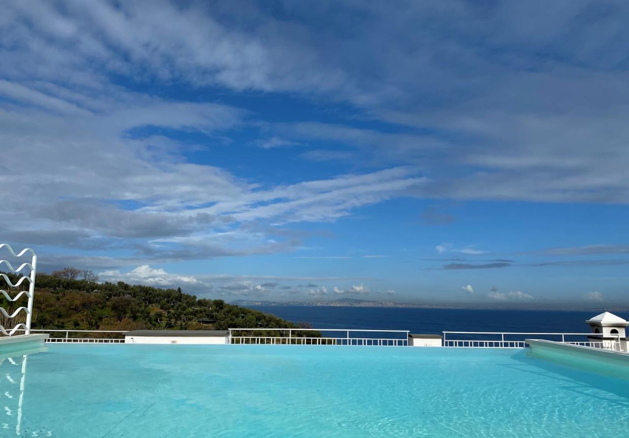Boutique Hotel Helios (Adults Only) Sorrento Exterior foto